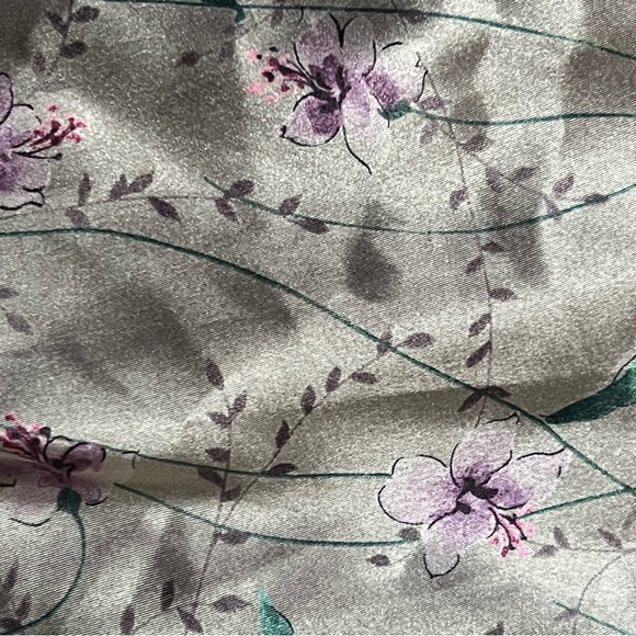 Victoria Secret Robe - Picture 4 of 7